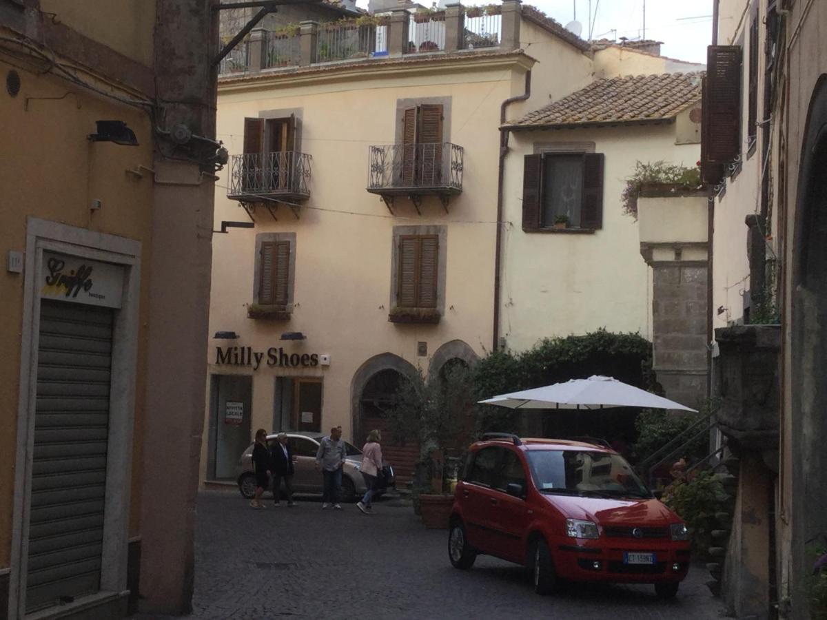 Viterbo Centro Casa Surina Apartment ภายนอก รูปภาพ